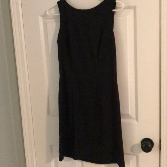 AGB Dresses & Skirts - Black work shift dress